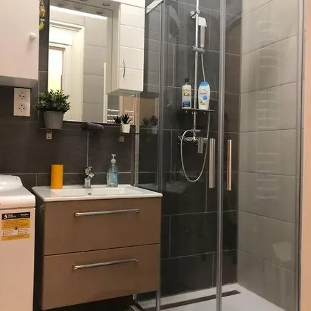 Apartament Lili Lakeside New Renovated