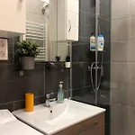Lili Lakeside New Renovated 아파트 *
